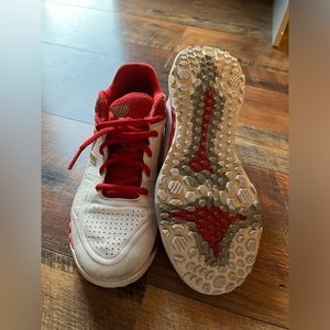 Softball cleats size 7